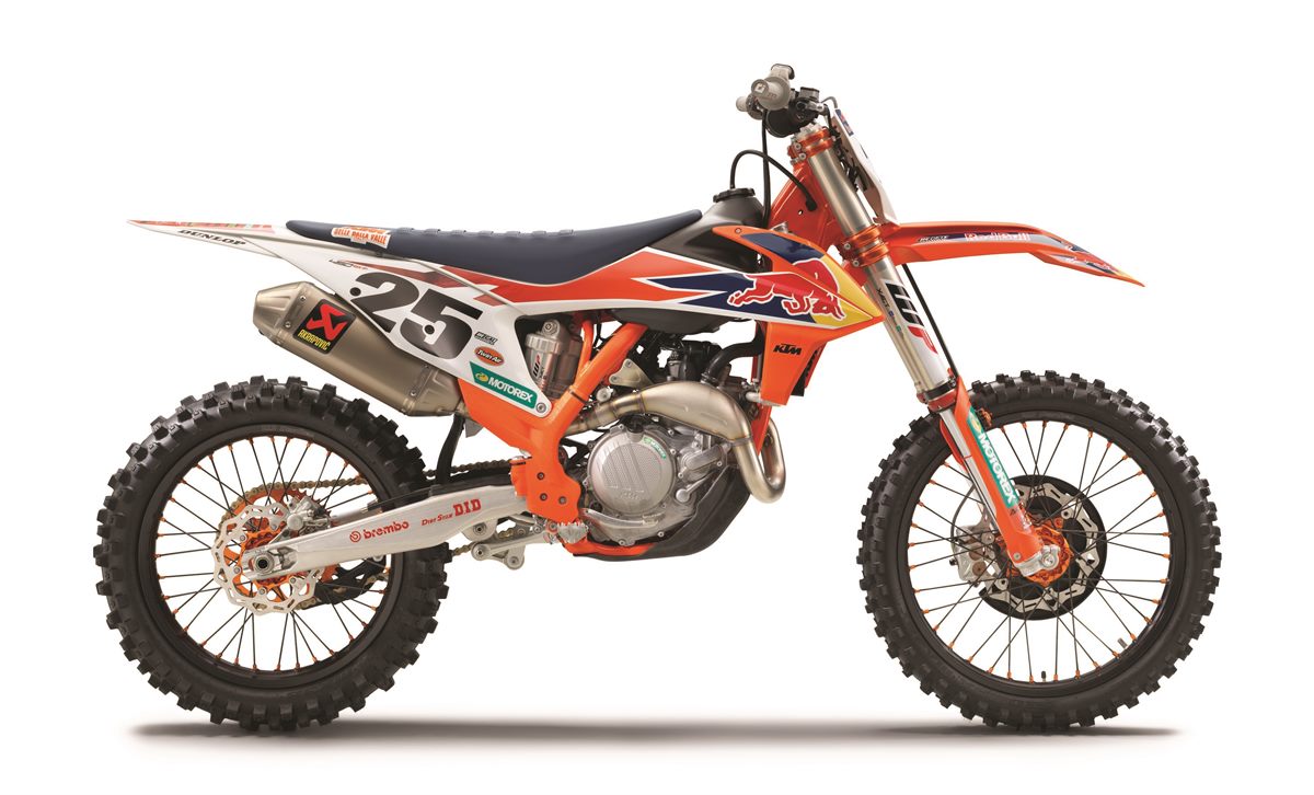 KTM 450 SX-F dirt bike available for rental